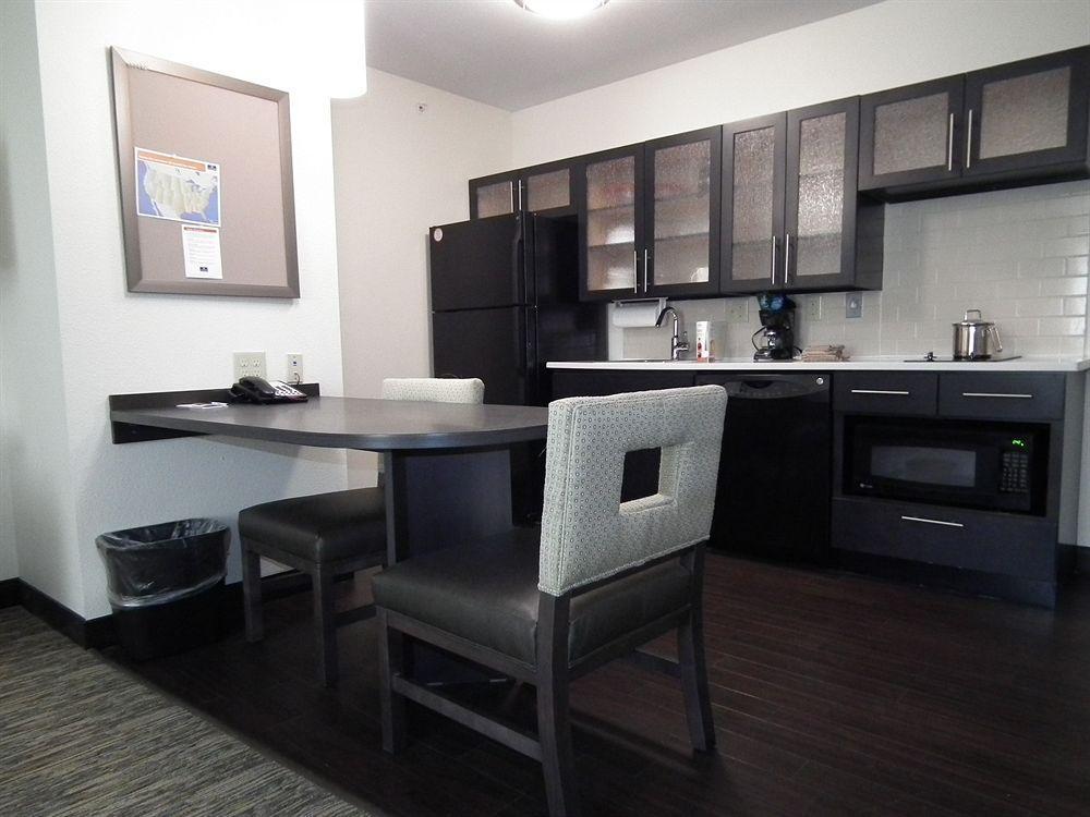 Candlewood Suites New Braunfels By Ihg Экстерьер фото